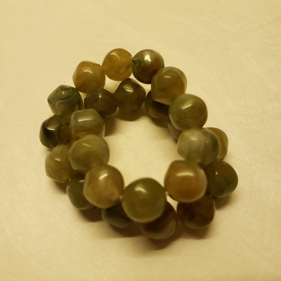 Aqua Green Handcrafted Beaded Bracelet Fits Most! - Picture 4 of 4